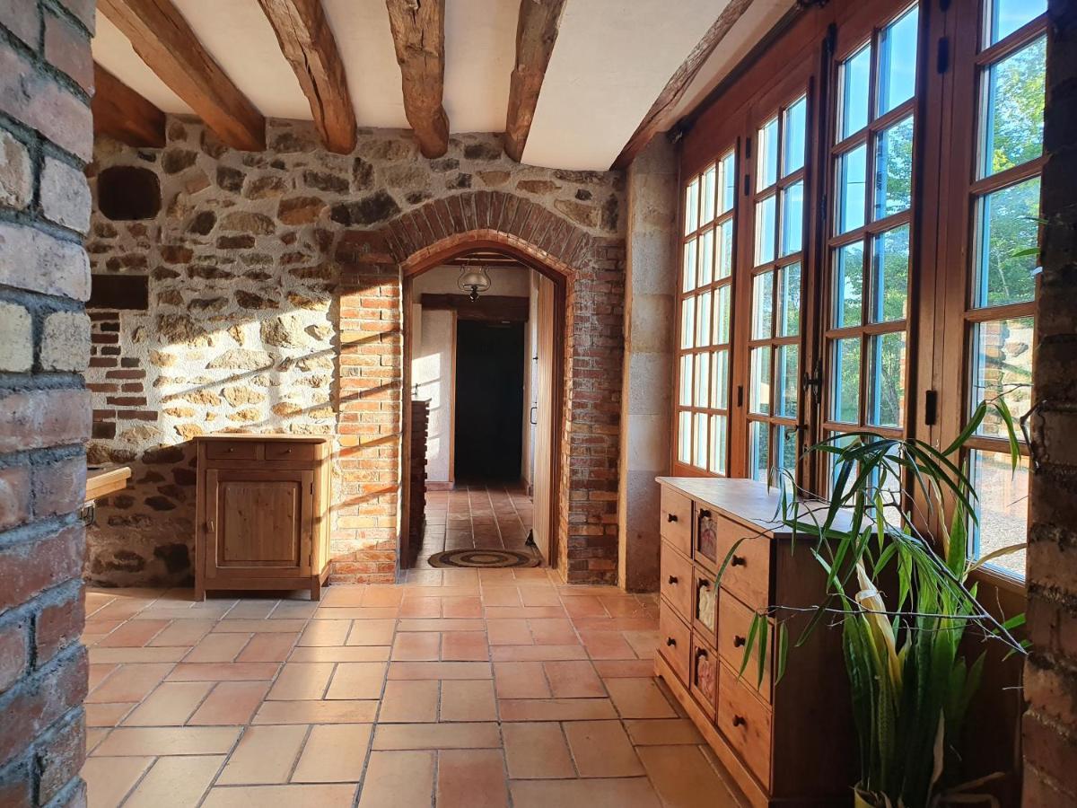 Ferme Equestre & Chambres D'Hotes Gateau Stables Proche Guedelon Saint-Amand-en-Puisaye Exterior photo