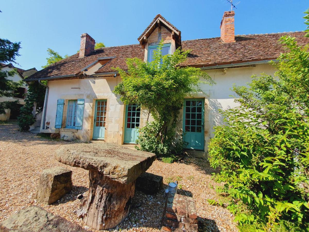 Ferme Equestre & Chambres D'Hotes Gateau Stables Proche Guedelon Saint-Amand-en-Puisaye Exterior photo